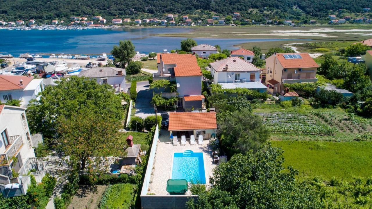 Family Friendly Apartments With A Swimming Pool Supetarska Draga - Donja, Rab - 2019 Exteriér fotografie