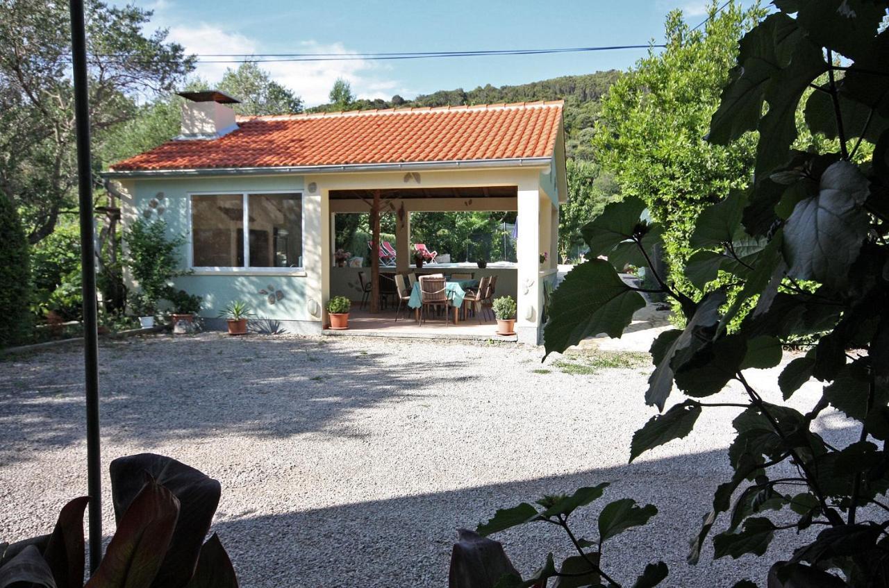 Family Friendly Apartments With A Swimming Pool Supetarska Draga - Donja, Rab - 2019 Exteriér fotografie