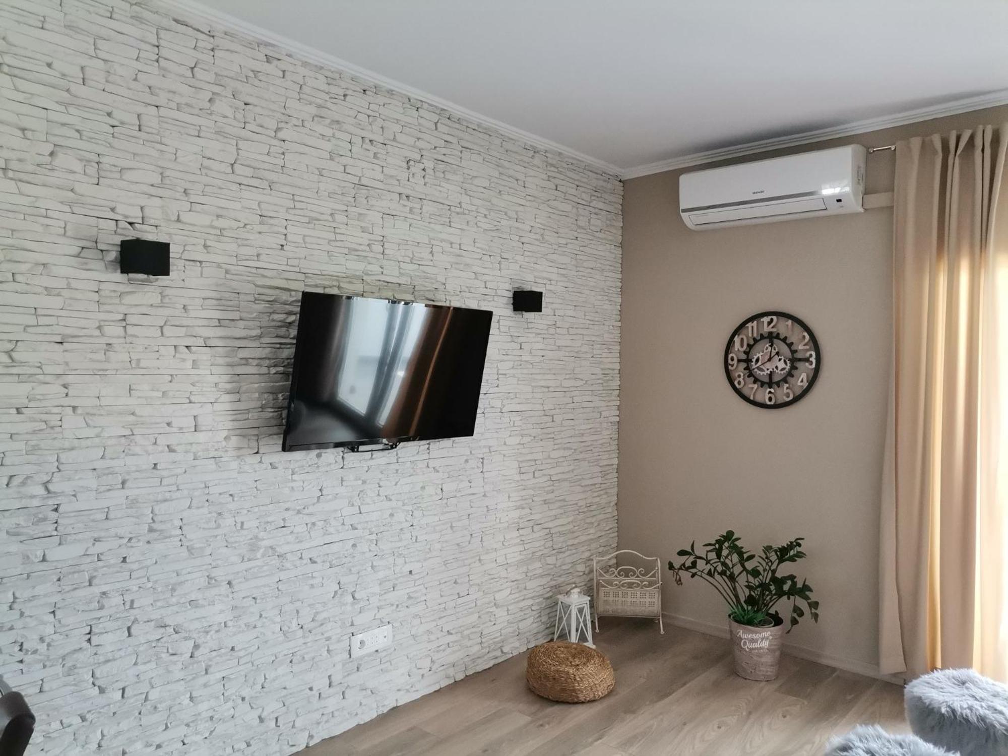 Family Friendly Apartments With A Swimming Pool Supetarska Draga - Donja, Rab - 2019 Pokoj fotografie